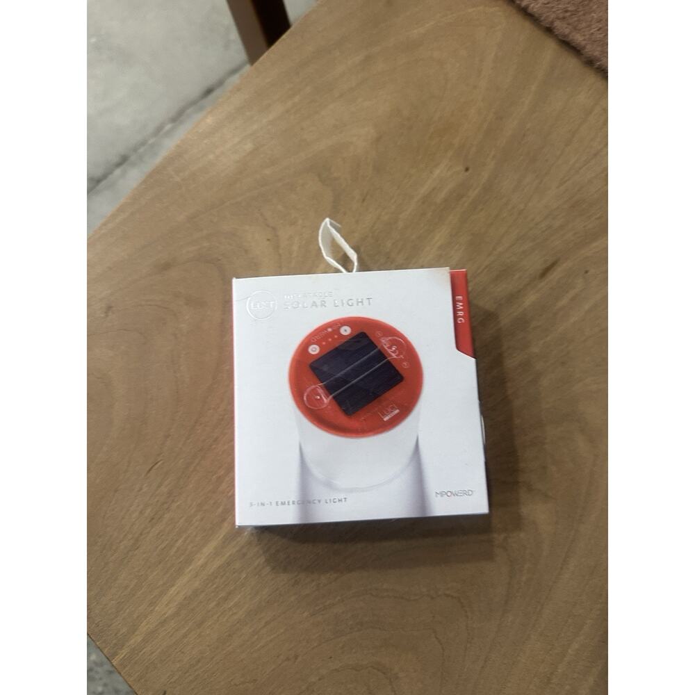 MPOWERD Luci Original Inflatable Solar Light | Rechargeable | Lantern | Bright